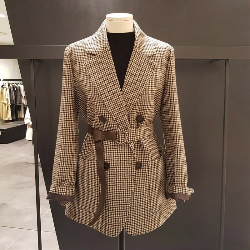 Plaid Women's Blazer with Belt - Image 2