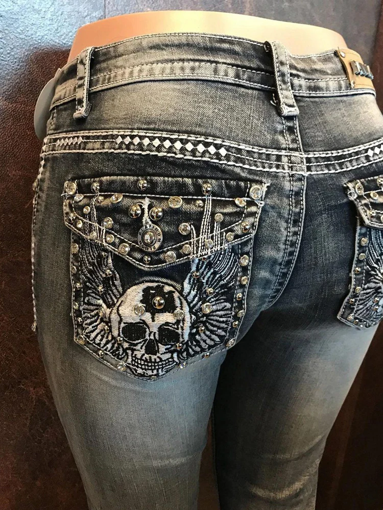 Women's Skull Patterned High Waist Jeans Women's Skull Patterned High Waist Jeans