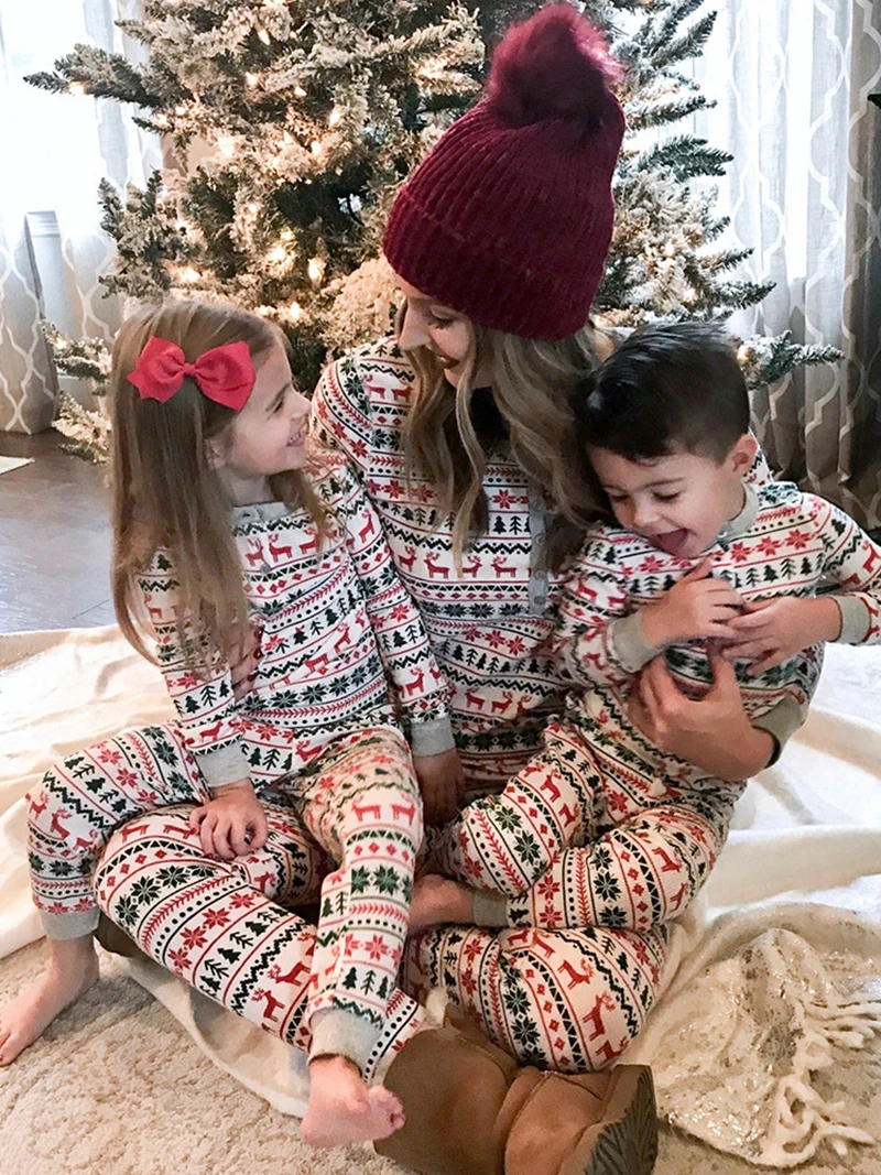 Christmas Family Pajamas Set Mom Daughter Dad Son Matching Outfits Cute All Over Print Homewear Boys Girls Pjs Xmas Look Pyjamas Christmas Family Pajamas Set Mom Daughter Dad Son Matching Outfits Cute All Over Print Homewear Boys Girls Pjs Xmas Look Pyjamas