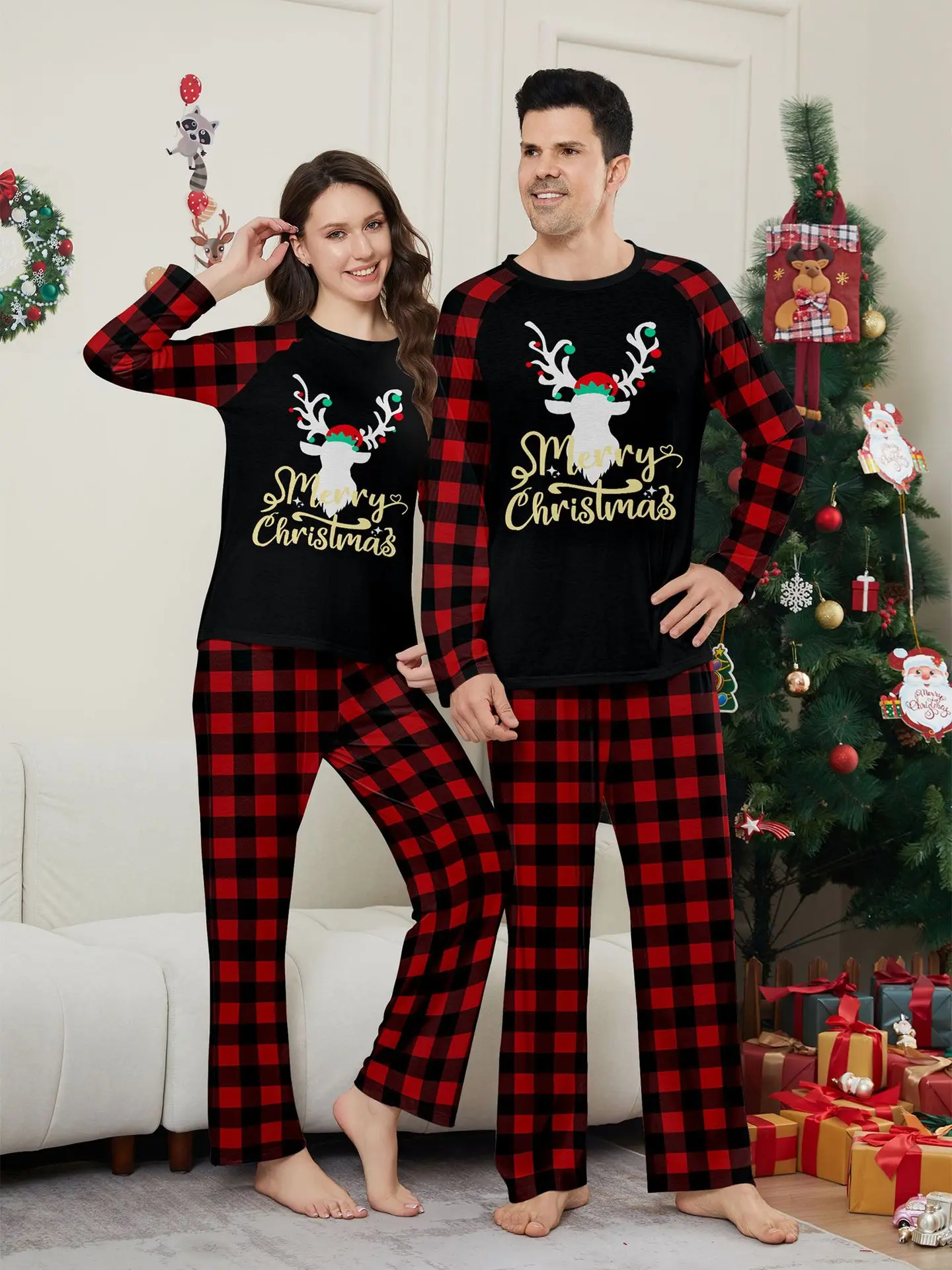 2024 new autumn Christmas family suit, family pajamas set, round neck red and black check cute deer print long sleeve home suit