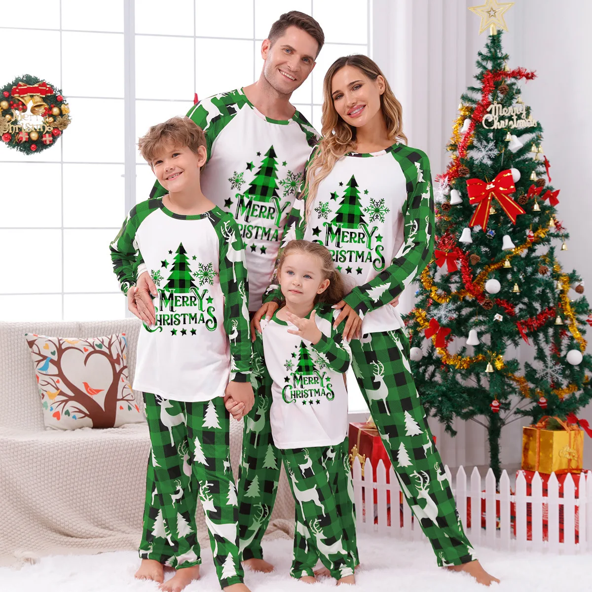 Christmas Family Matching Outfits Mom Dad Kids 2 Pieces Pajamas Set Baby Rompers Casual Loose Sleepwear Xmas Family Look Pyjamas Christmas Family Matching Outfits Mom Dad Kids 2 Pieces Pajamas Set Baby Rompers Casual Loose Sleepwear Xmas Family Look Pyjamas