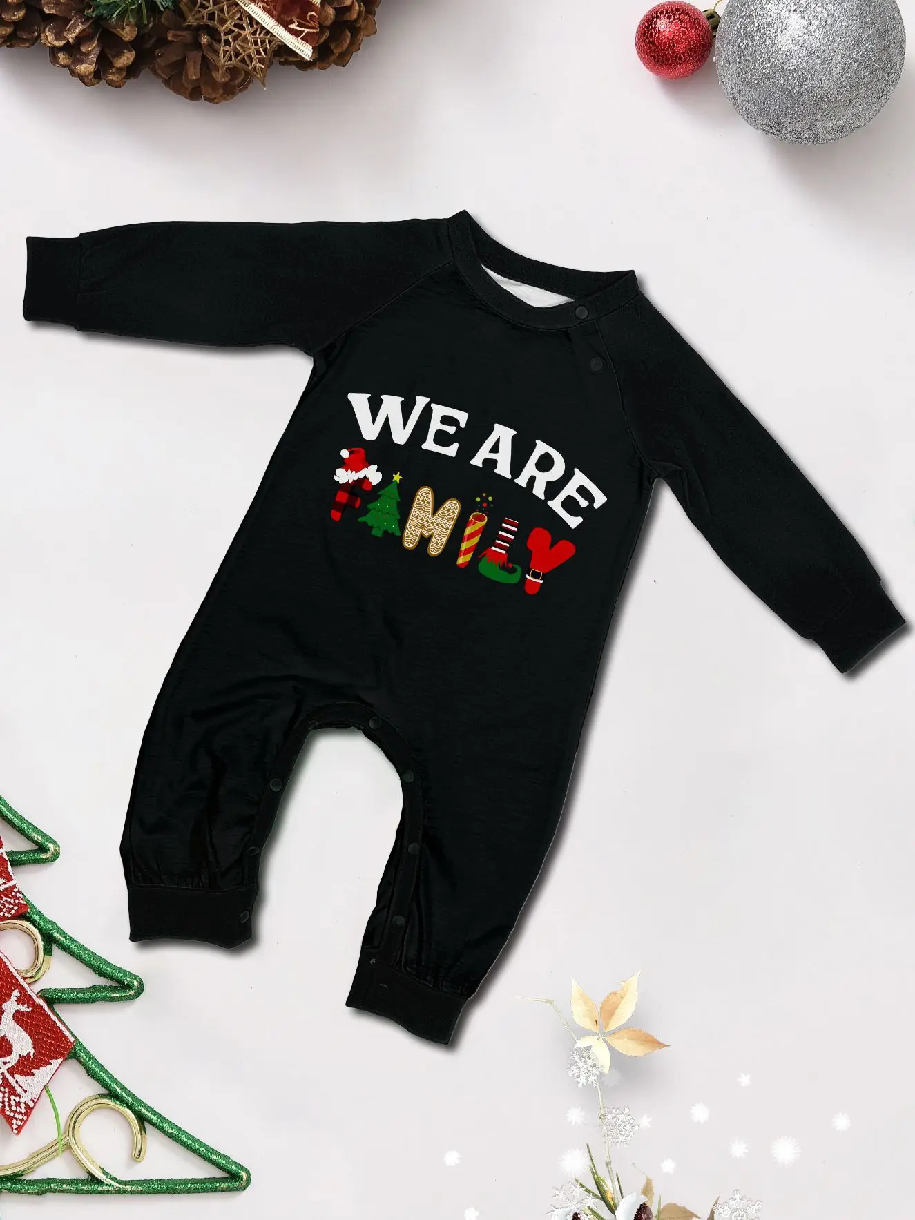 Happy New Year Family Matching Outfits Letter Plaid Print Parent-child 2 Pieces Suit Sleepwear Soft Loose Pajamas Set Xmas Wear Happy New Year Family Matching Outfits Letter Plaid Print Parent-child 2 Pieces Suit Sleepwear Soft Loose Pajamas Set Xmas Wear