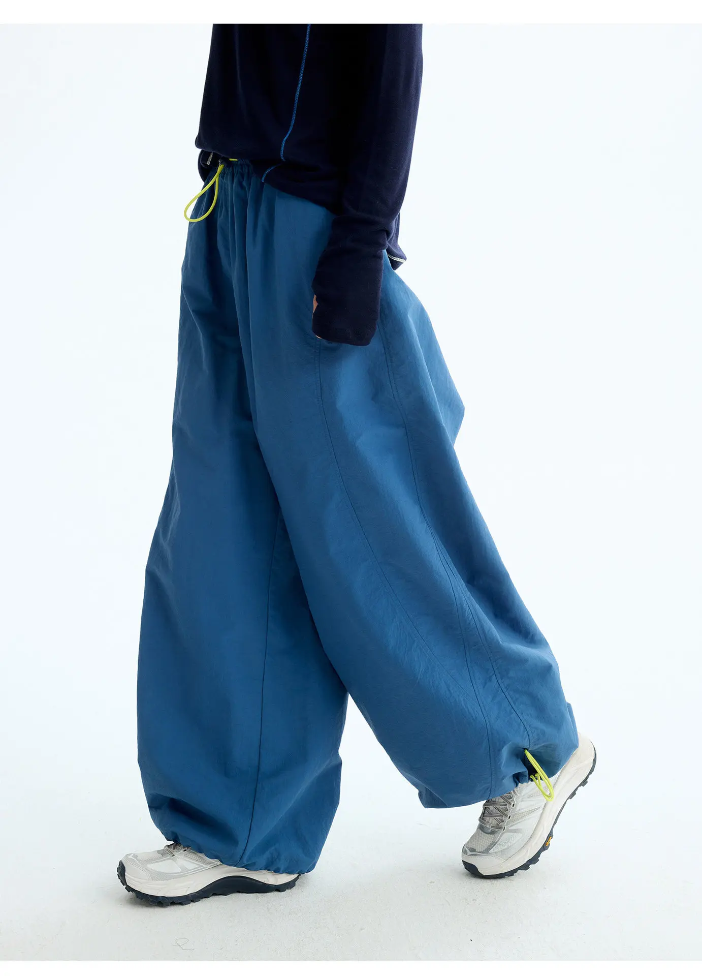 Unisex Parachute Pants Loose Wide Leg Waist Hem Lightweight Nylon Fabric Baggy Streetwear Trousers For Hiking Outdoor Daily