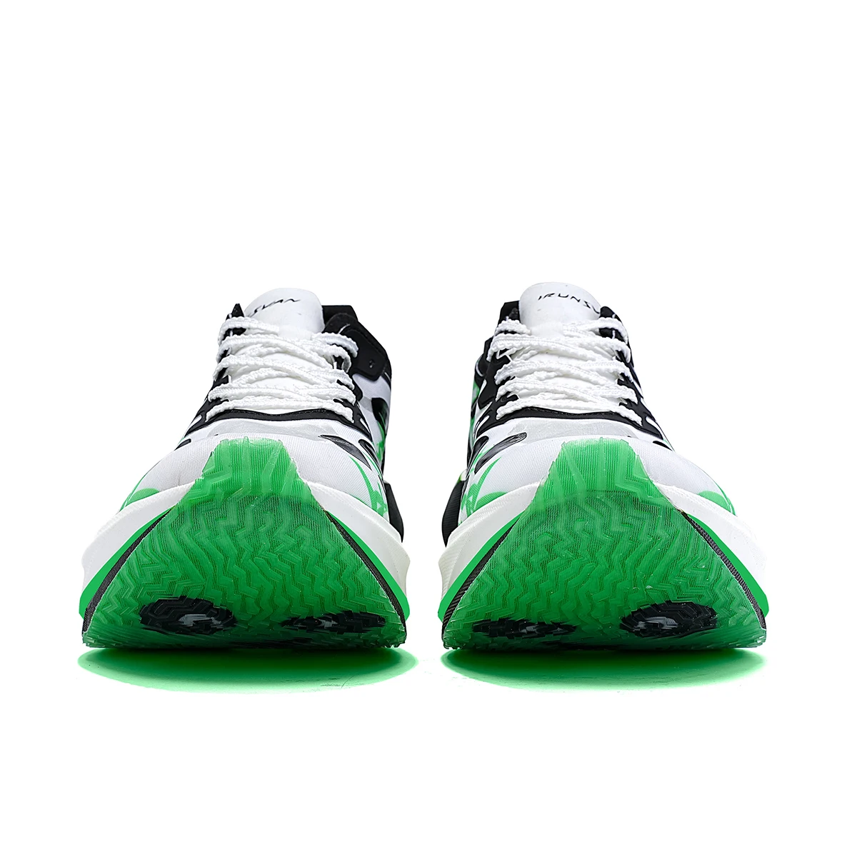 IRUNSVAN Carbon Plate Running Shoes with Cushioning and Rebound Suitable for Both Men and Women in Marathon Running 131