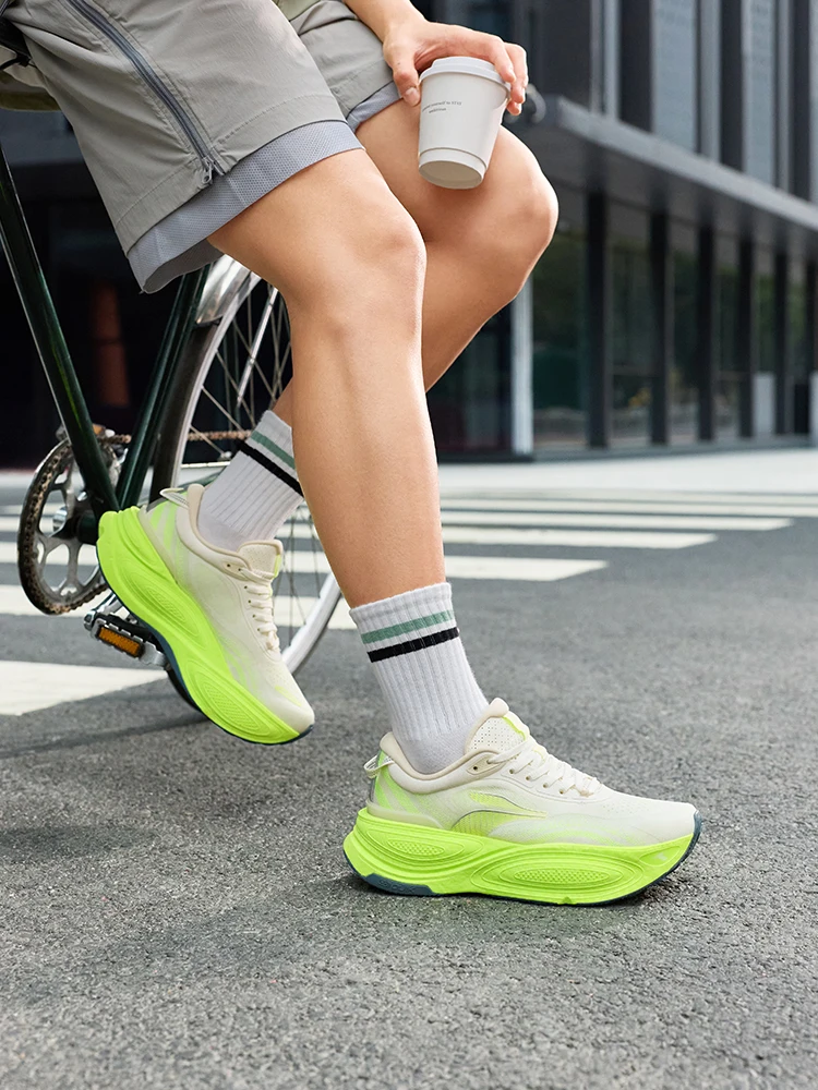 361 Degrees PopBlaze 6 Unisex Running Shoes New Lightweight Wear-resistant Comfortable Shock Absorb Sneakers Pantshoes 672622201