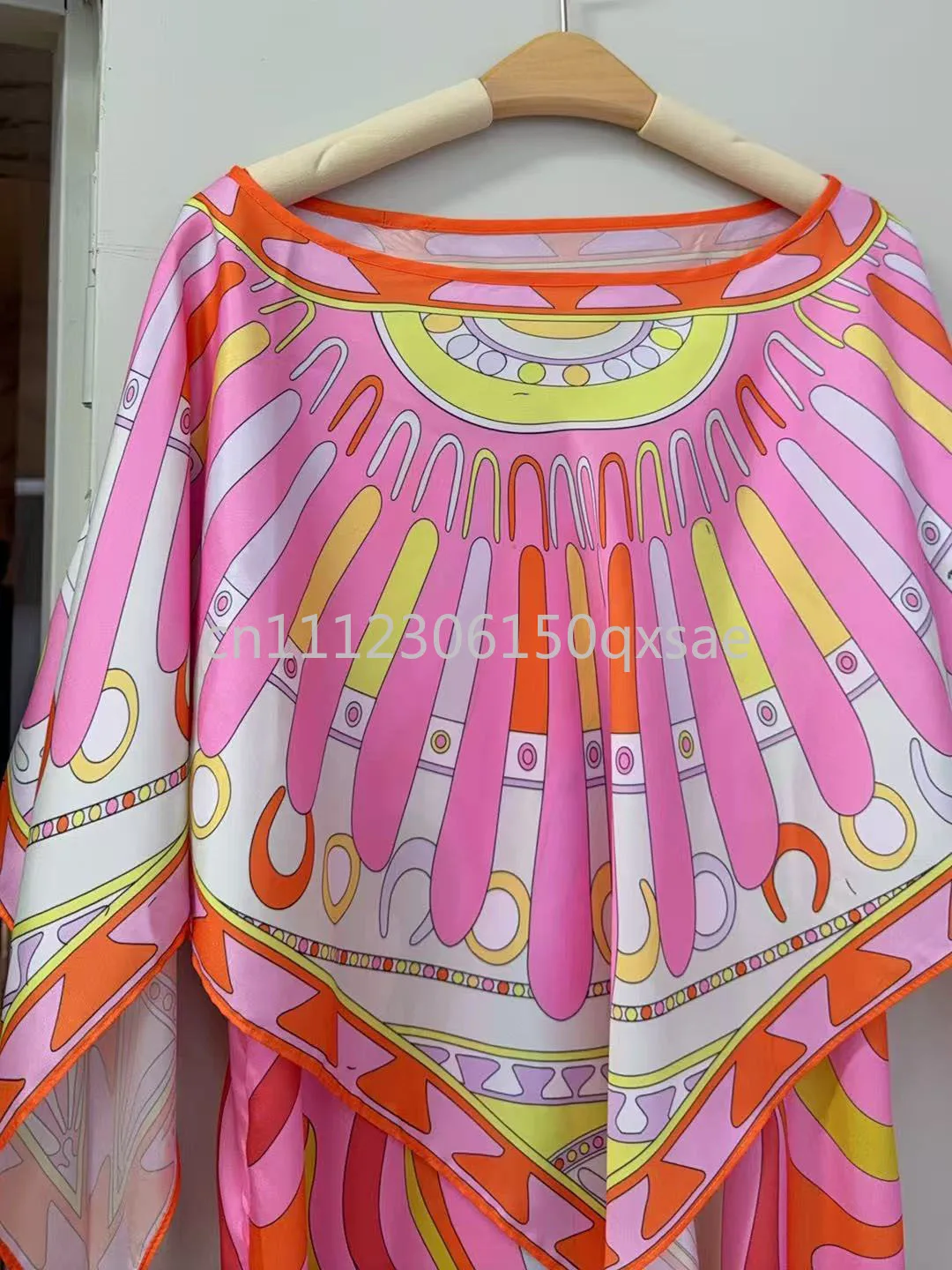 Luxury Design Women's Pink Cloaks Dress Sets with Designer Signature Letter Logo Classic Brand Women's Top Quality Tops Sets