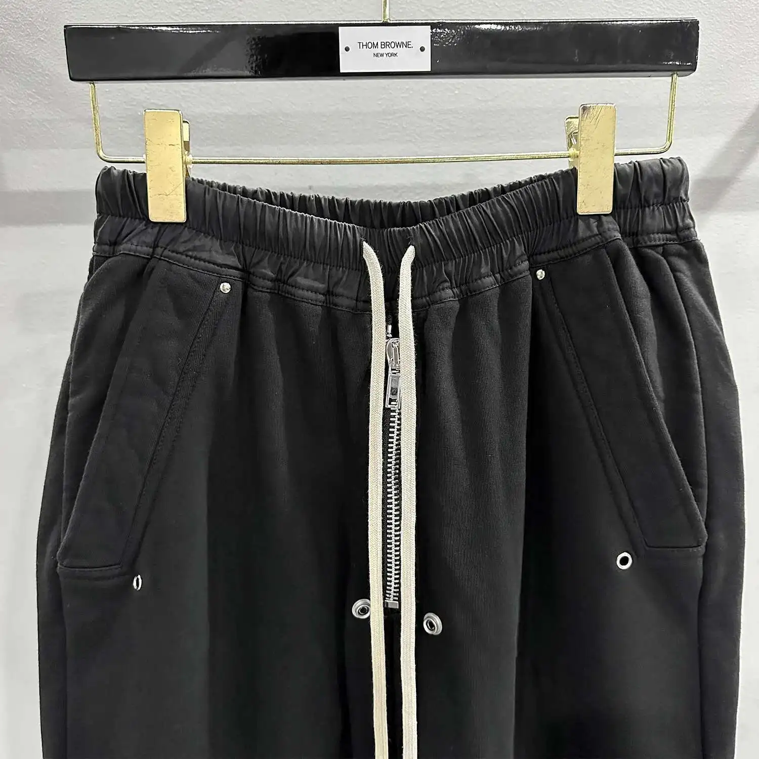 PFNW High Quality Unisex Zipper Design Drawstring Elastic High Waist Loose Wide Leg Trailing Sweatpants Causal Trousers 28W5550
