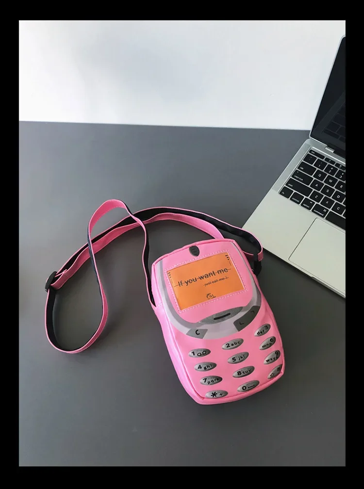pink S