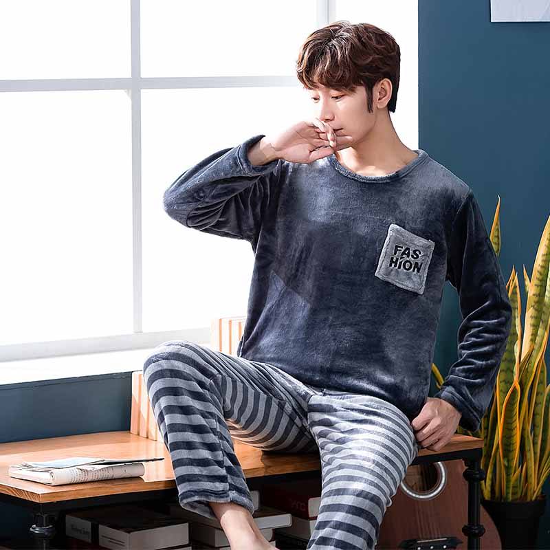 Men's Long Sleeved Warm Pajama Set Men's Long Sleeved Warm Pajama Set
